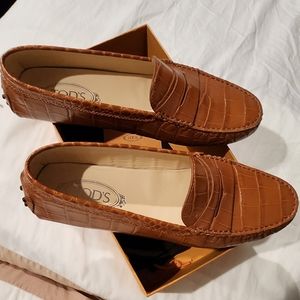 Women's Tod's Flats driving mocs